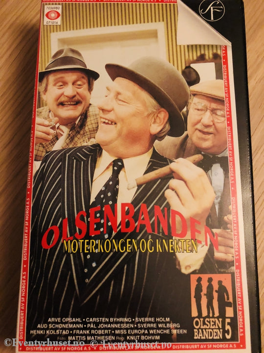 Olsenbanden 5. Møter Kongen Og Knekten. 1974. Vhs. Vhs