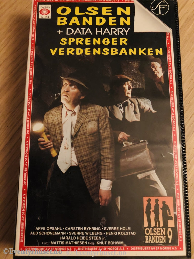 Olsenbanden 9. + Data Harry Sprenger Verdensbanken. 1978. Vhs. Vhs