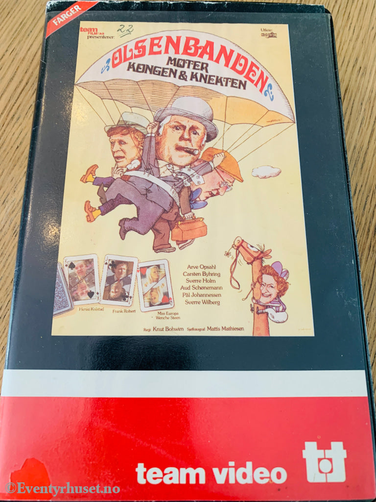 Olsenbanden møter kongen og knekten. 1974. VHS Big Box. VHS Big Box