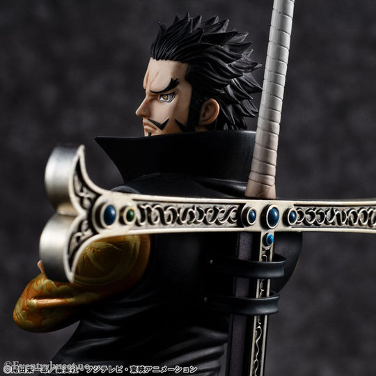 One Piece P.O.P SA-MAXIMUM PVC Statue Hawk Eye Dracule Mihawk Ver. R 29 cm Manga & Anime