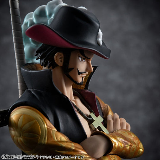 One Piece P.O.P SA-MAXIMUM PVC Statue Hawk Eye Dracule Mihawk Ver. R 29 cm Manga & Anime