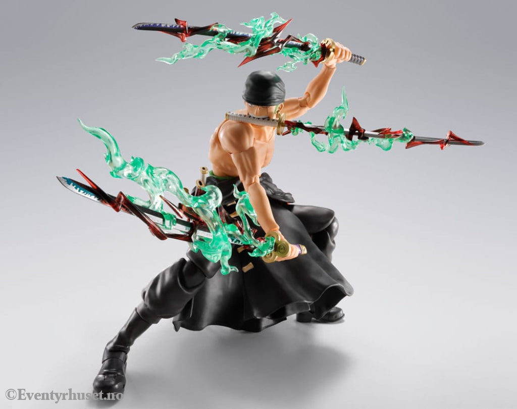 One Piece S.H.Figuarts Action Figure Roronoa Zoro The King of Hell 15 cm Toys