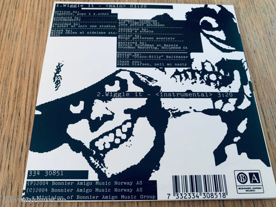 Paperboys. Wiggle It. 2005. Musikk-CD.