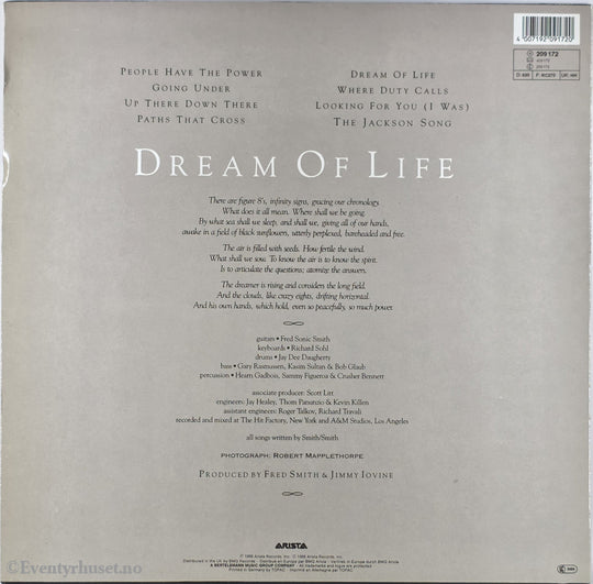 Patti Smith. 1988. Dream of Life . LP.