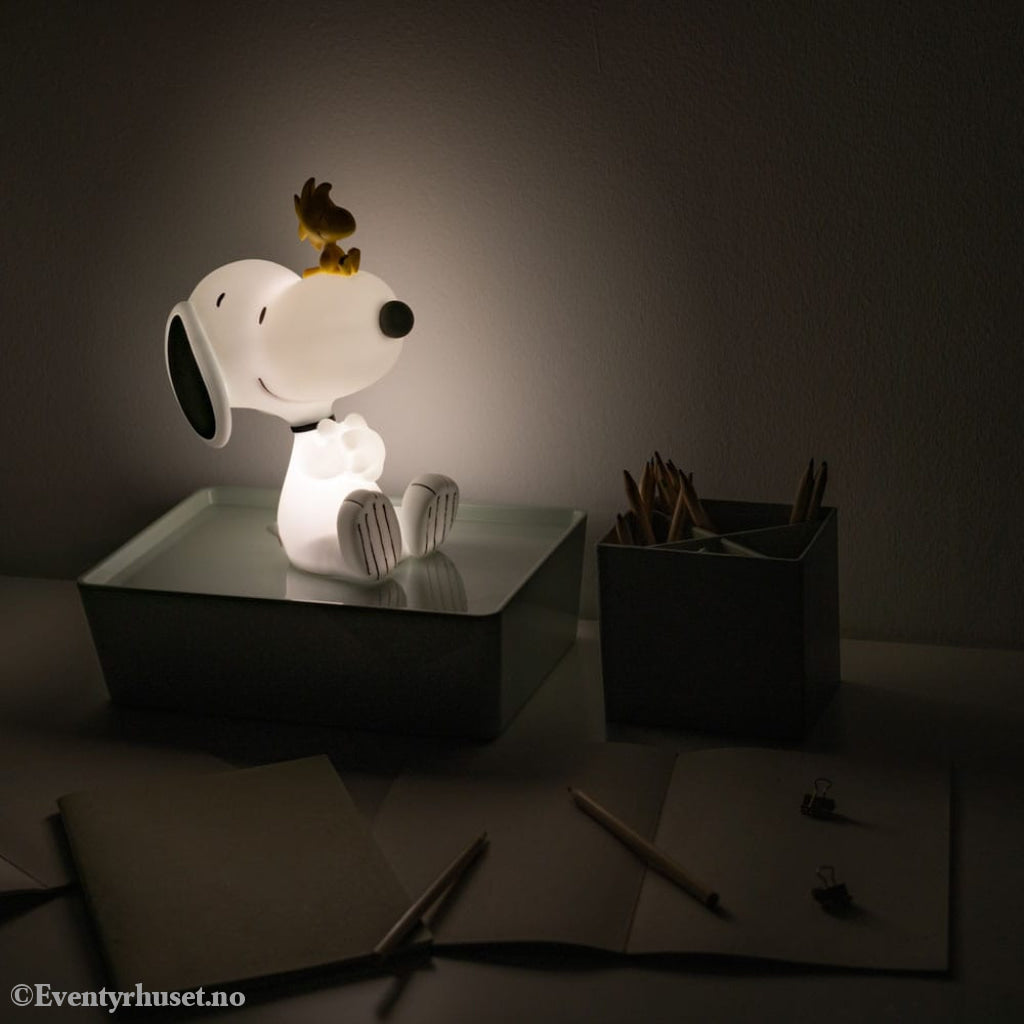 Peanuts Lamp with USB-C Snoopy Home & Gifts