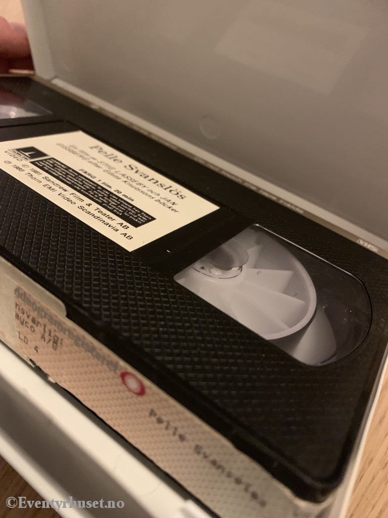 Pelle Svanslös. Vhs. Laminert Innstikk. Vhs