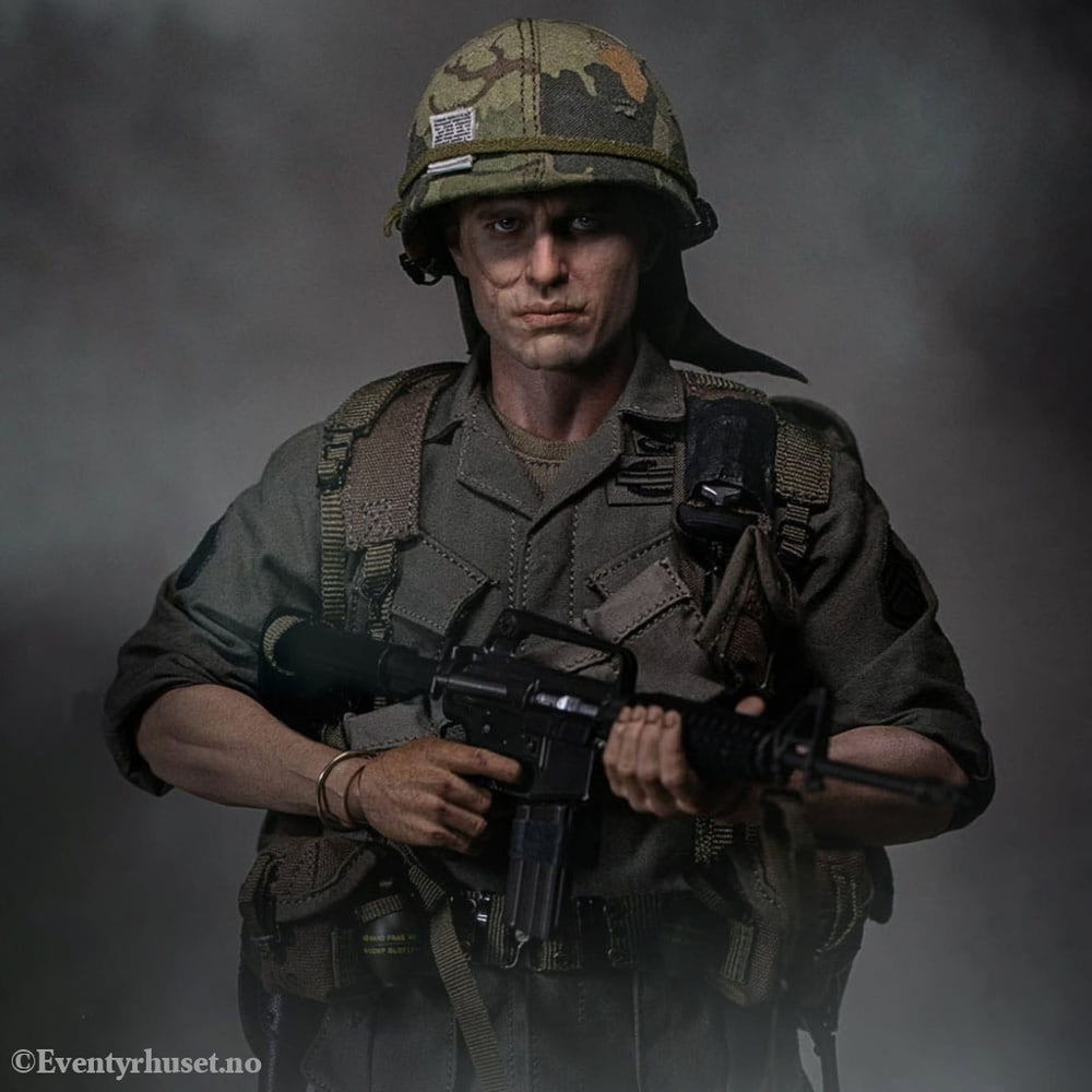 Platoon Action Figure 1/6 Staff Sergeant Barnes 30 cm Toys