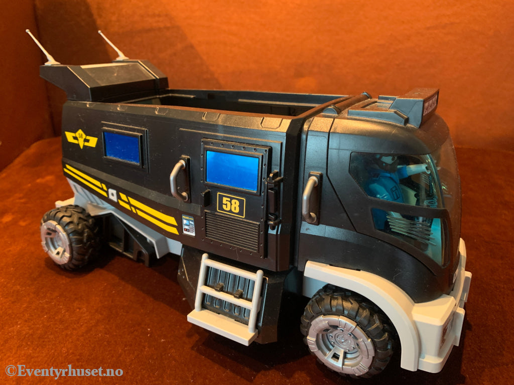 Playmobil spesialtransport / innsatskjøretøy.
