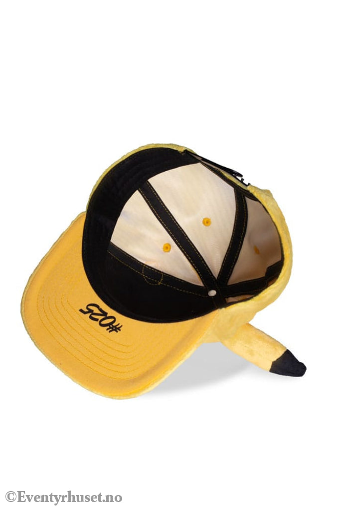 Pokémon Snapback Cap Angry Pikachu Fashion & Accessories