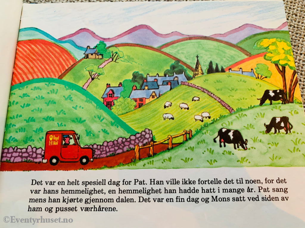 Postmann Pat´s Hemmeliget. 1984. Fortelling