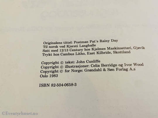 Postmann Pats Regnværsdag. 1983. Fortelling