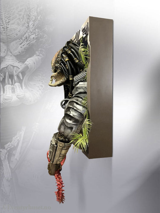 Predator Life-Size Wall Sculpture Predator 45 x 81 x 94 cm Collectibles