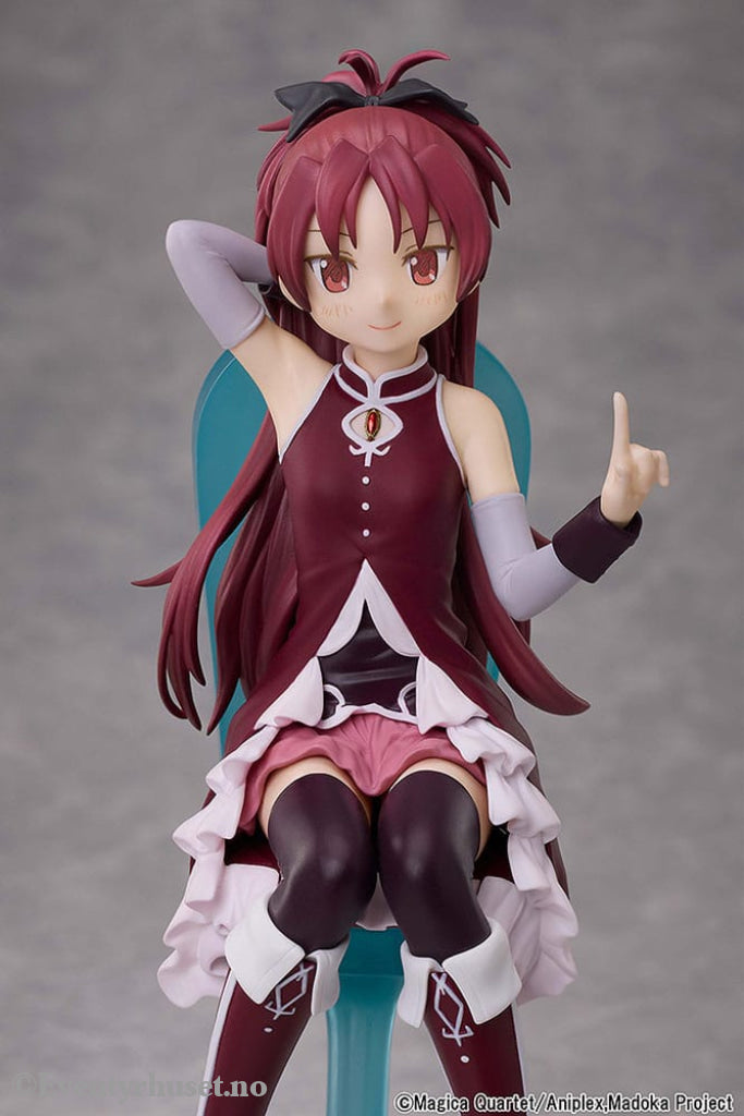 Puella Magi Madoka Magica The Movie: Rebellion PVC Statue Kyoko Sakura Tea Party Cake Song Ver. 18 cm Manga & Anime