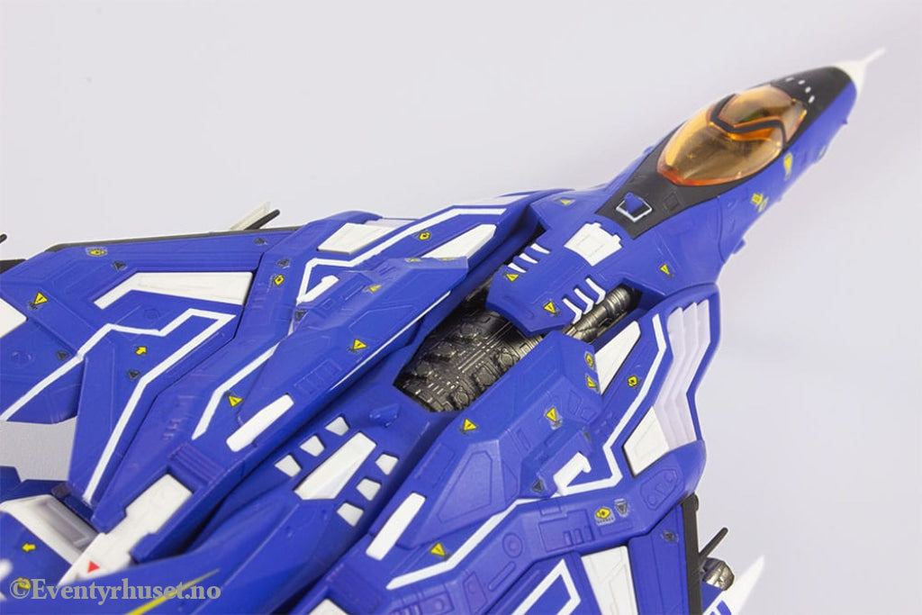 Raiden V Director´s Cut Plastic Model Kit 1/100 FT-00004A Azuma 2P Color Ver. 18 cm Manga & Anime