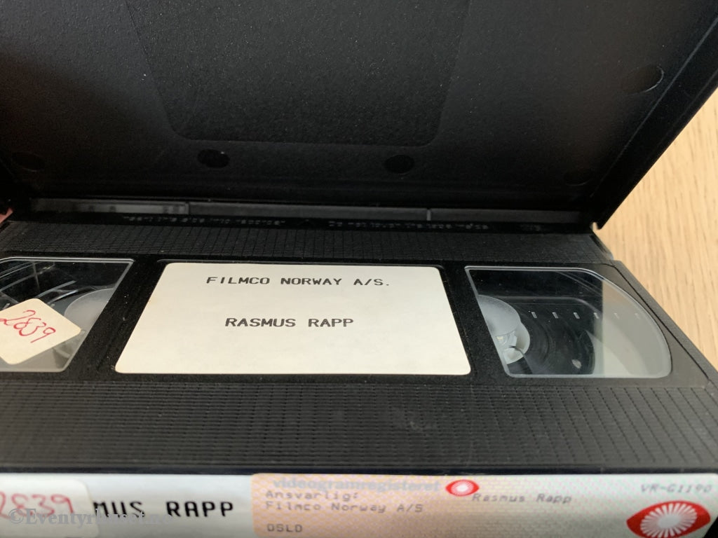 Rasmus Rapp Med Vr-Klistremerke (Alfred Kvakk). Vhs. Vhs