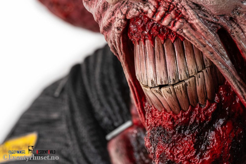 Resident Evil 3 Remake Life-Size Bust 1/1 Nemesis 92 cm Collectibles