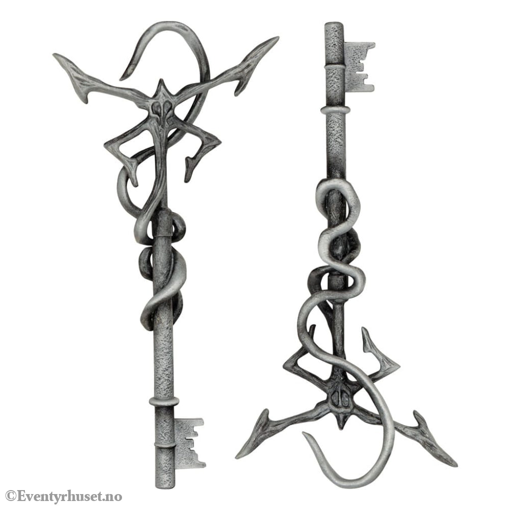 Resident Evil 4 Replica 1/1 Insignia Key Collectibles