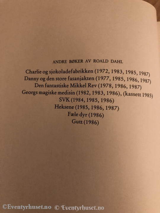 Roald Dahl. 1987. På Egne Vinger. Fortelling