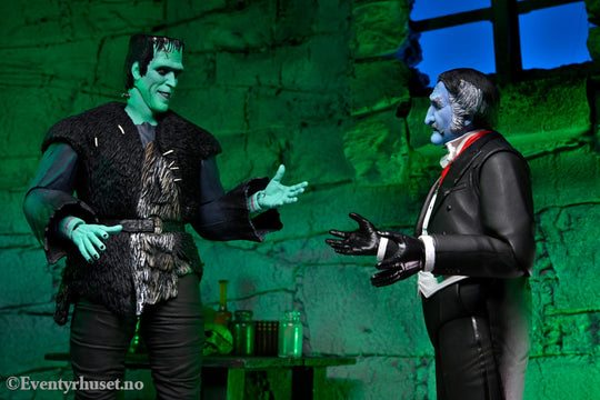 Rob Zombie’s The Munsters Action Figure Ultimate The Count 18 cm. Mint In Sealed Box (MISB)! Actionfigur