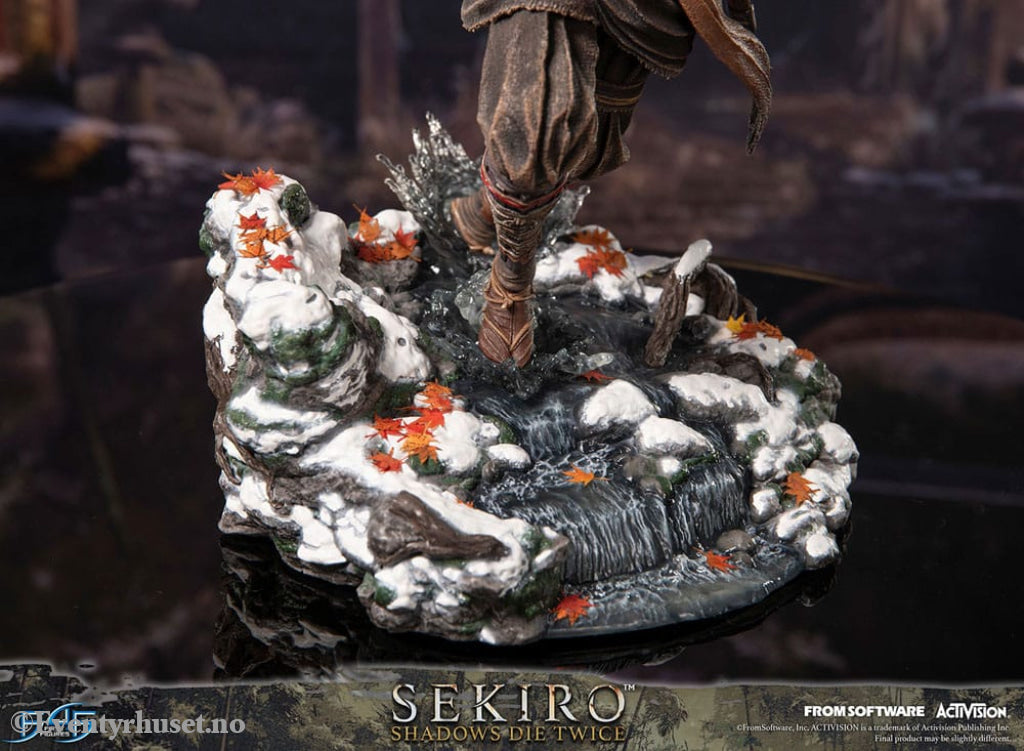 Sekiro: Shadows Die Twice Statue Sekiro 32 cm Collectibles