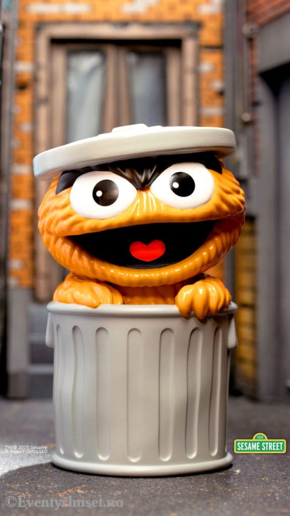Sesame Street FUN! FUN! Vinyl Action Figure Oscar the Grouch (Orange) 13 cm Collectibles
