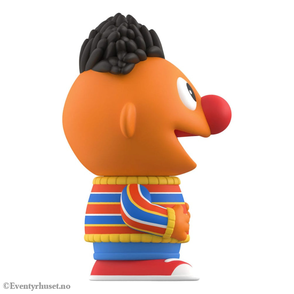 Sesame Street FUN! FUN! Vinyl Action Figure Wave 02 Ernie 13 cm Collectibles