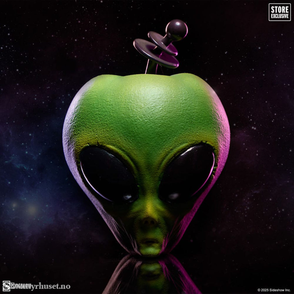 Sideshow Originals Apple Replica Alien Apple (Green Variant) 11 cm Collectibles
