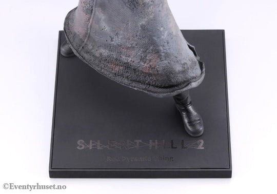 Silent Hill 2 Oshi Works Statue 1/7 Red Pyramid Thing 26 cm Manga & Anime