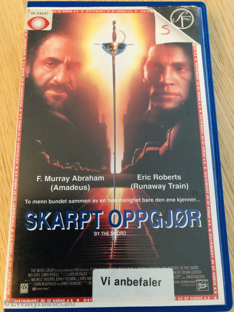 Skarpt Oppgjør (By The Sword). 1991. Vhs Big Box.