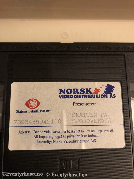 Skatten På Sjørøverøya. 1994. Vhs. Vhs