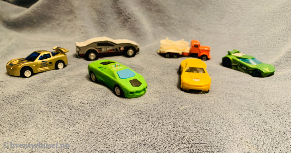 Små lekebiler – blandet sett