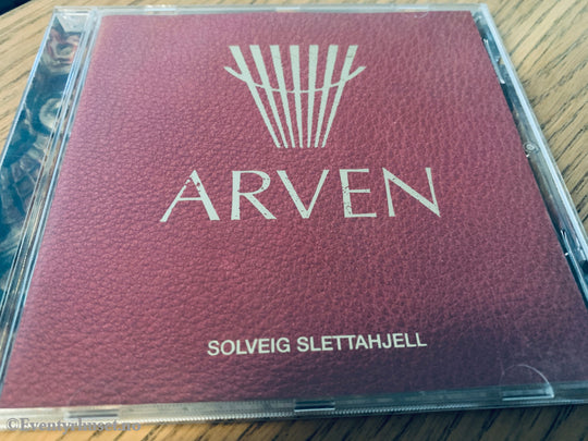 Solveig Slettahjell. 2013. Arven. CD.