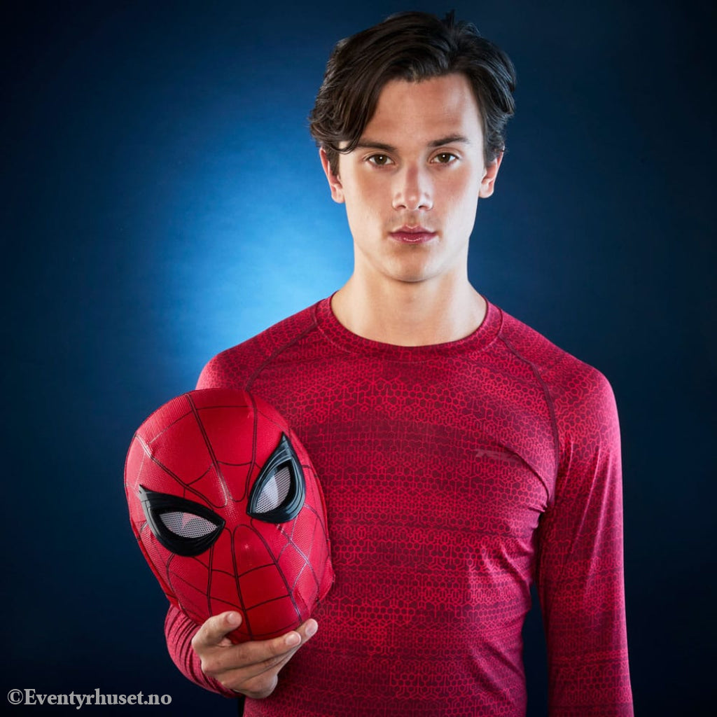 Spider-Man: Homecoming Electronic Expressive Mask Spider-Man Toys