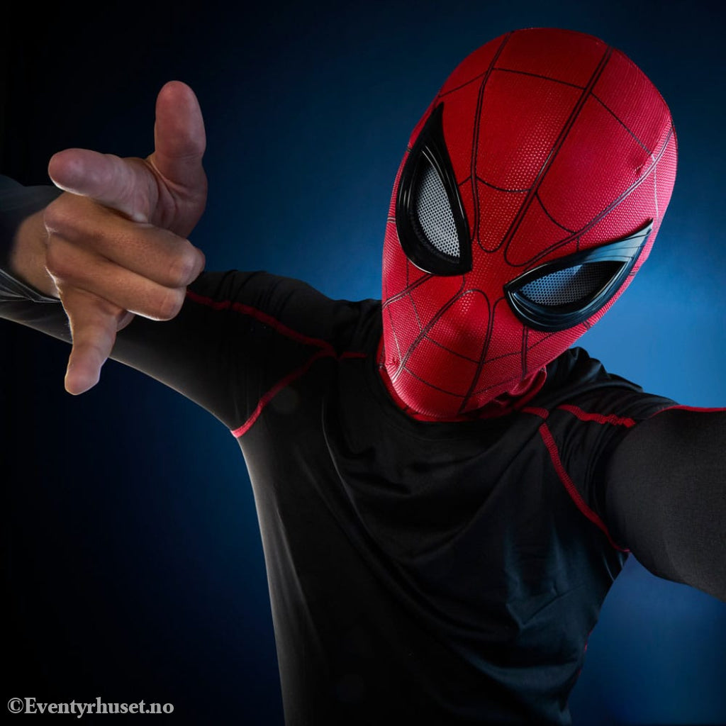 Spider-Man: Homecoming Electronic Expressive Mask Spider-Man Toys