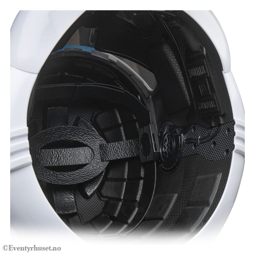 Star Wars: Ahsoka Black Series Electronic Helmet Clone Trooper (501st Legion) Toys