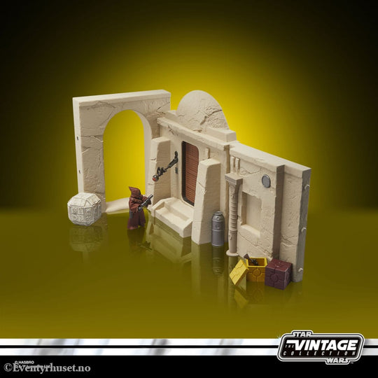 Star Wars Episode IV Vintage Collection Playset Streets of Mos Eisley with Jawa Action Figure Toys