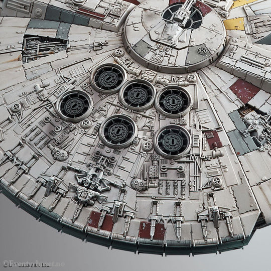 Star Wars Episode VII Model Kit 1/144 Millennium Falcon Toys
