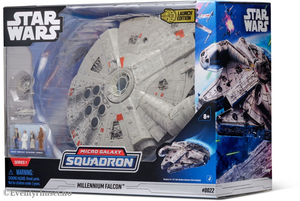Star Wars Feature Vehicle with Figure Millennium Falcon 23 cm Collectibles