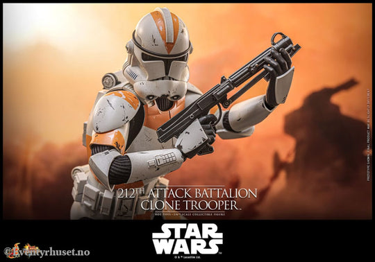 Star Wars: The Clone Wars Action Figure 1/6 212th Attack Battalion Clone Trooper Deluxe Version 30 cm Toys