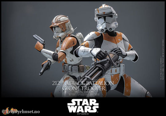 Star Wars: The Clone Wars Action Figure 1/6 212th Attack Battalion Clone Trooper Deluxe Version 30 cm Toys