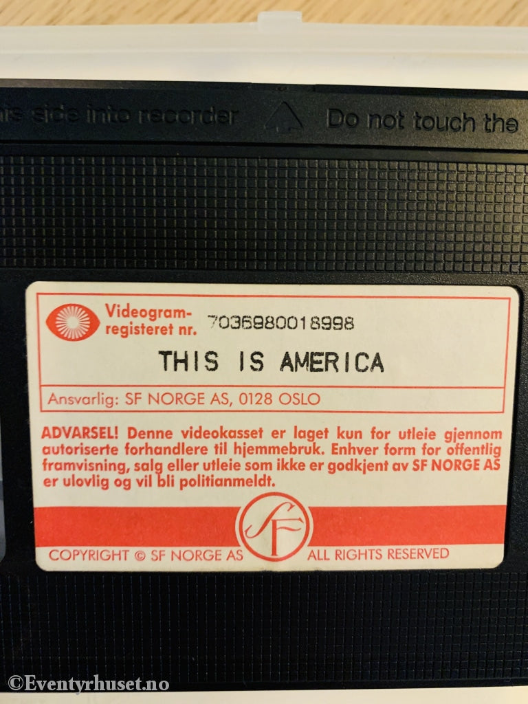 Steven Spielbergs This Is America. 1982. Vhs. Vhs