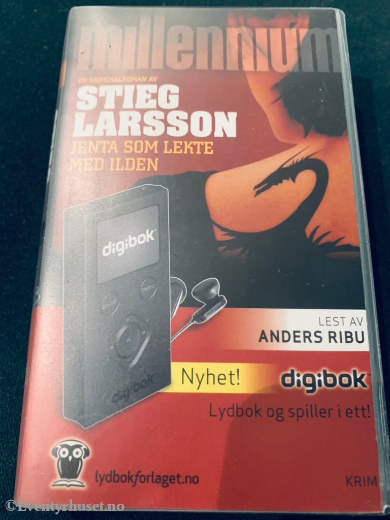 Stieg Larsson. Jenta Som Lekte Med Ilden. Lydbok (Digikort) Og Spiller I Ett!