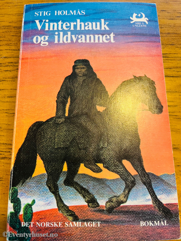 Stig Holmås. 1983. Vinterhauk og ildvannet. Bok.