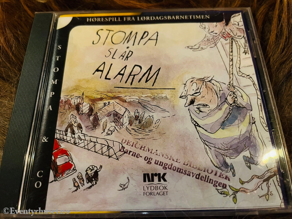 Stompa Slår Alarm (Nrk Lørdagsbarnetimen). 1960/00. Lydbok På Cd. Deichamnske Bibliotek.