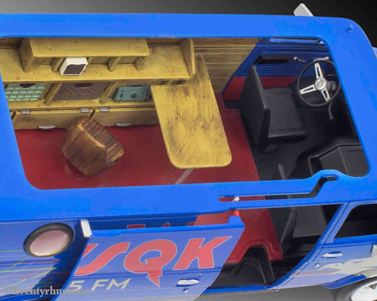 Stranger Things Model Kit 1/25 Squawk Van (Aqua Color) 21 cm Toys
