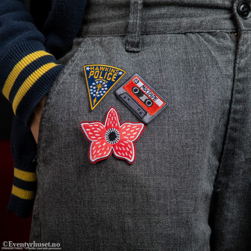 Stranger Things: Stranger Things Patches Set of 7 Fashion & Accessories