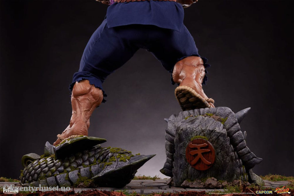 Street Fighter Statue 1/2 Akuma 107 cm Collectibles