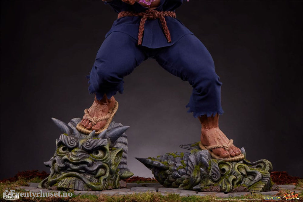 Street Fighter Statue 1/2 Akuma 107 cm Collectibles
