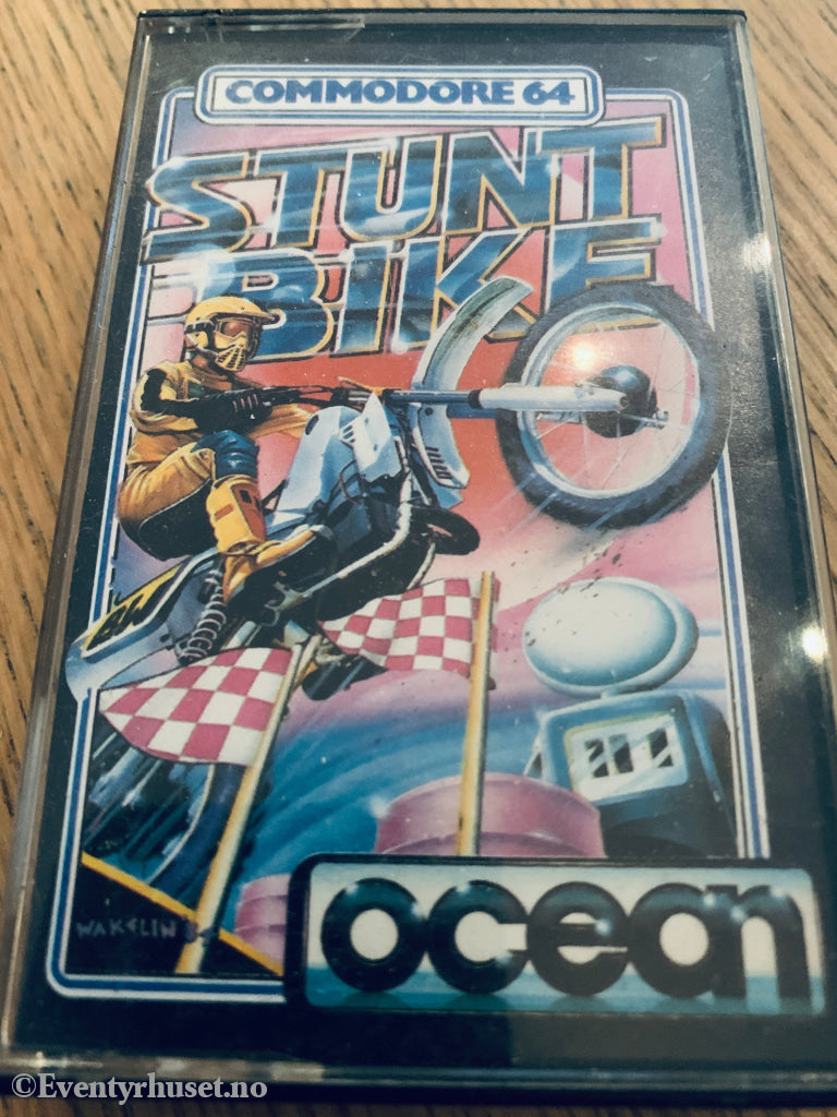 Stunt Bike (1984). Commodore 64 (C64) spill solgt i Norge!
