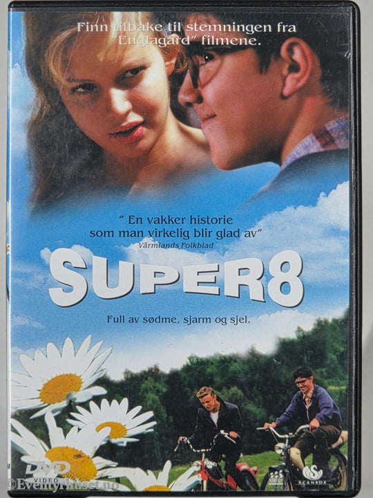 Super 8 (2001). DVD.
